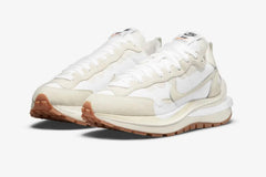 nike sacai white DD1875100