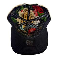 NIJAYOTE - La virgin mary & roses snapback cap (beige/black)