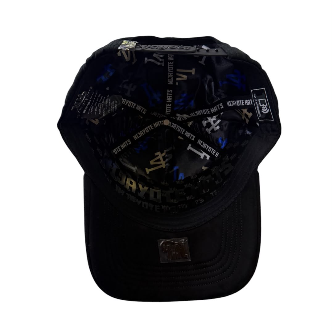 NIJAYOTE - Los angeles skyline rhinestone snapback cap (black