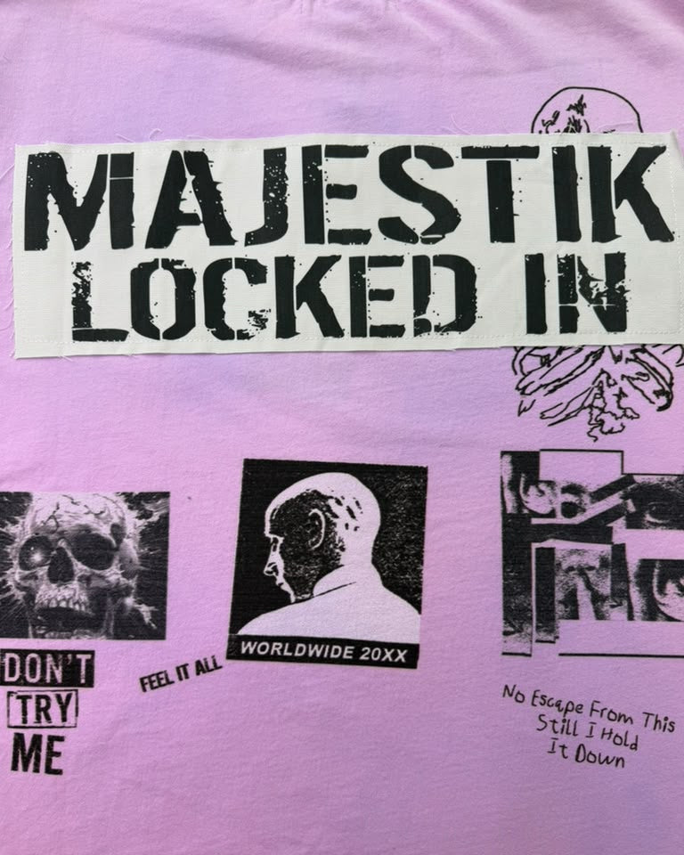 MAJESTIK SOLID BASE DTG PRINTED TEE