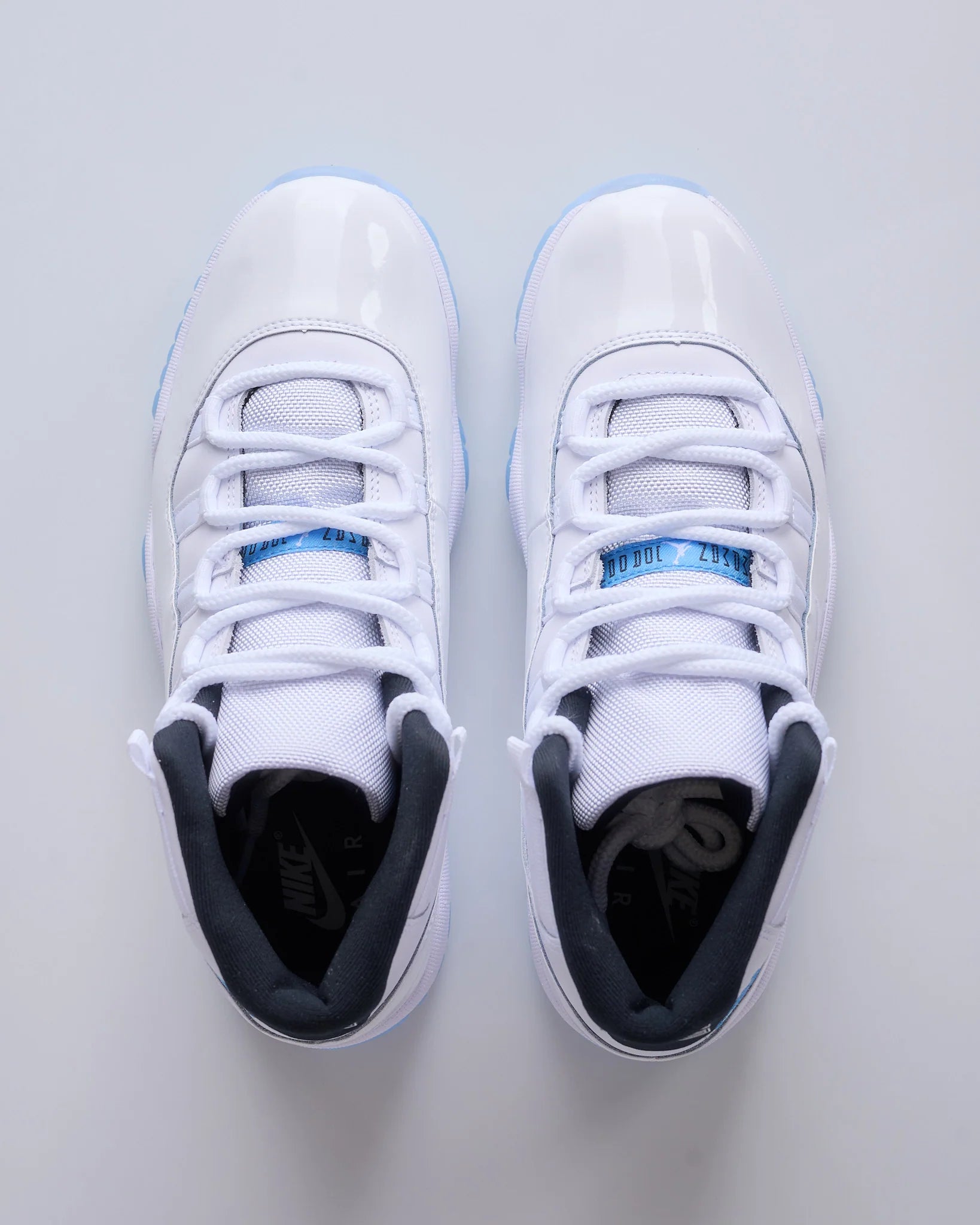 Jordan 11 Retro Legend Azul CT8012104 378038104